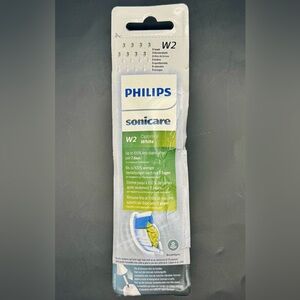Philips Sonicare W2 Optimal White Brush Heads Pack of 8 - damaged box
